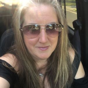 Meet your Posher, Kat